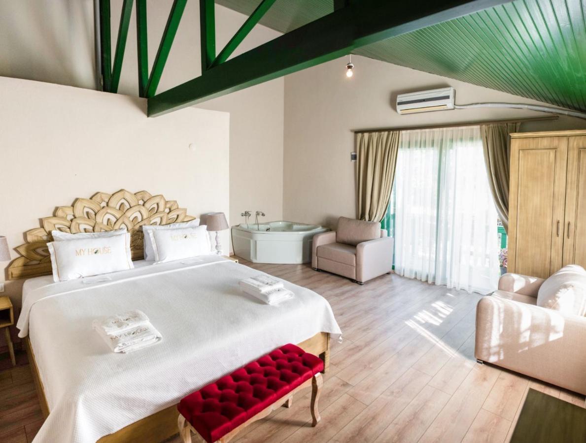 Hotel My House Urla à İzmir Extérieur photo